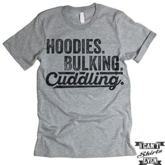 Hoodies Bulking Cuddling T shirt.